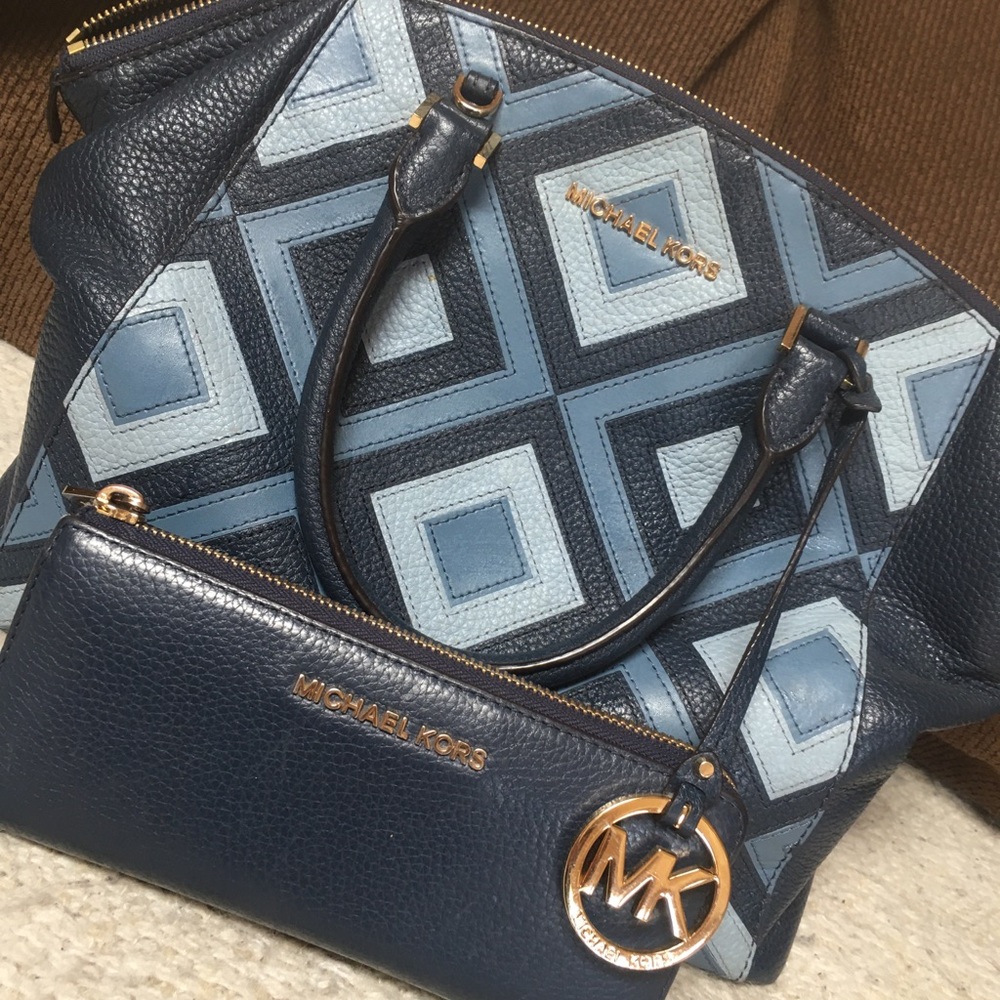 MK purse